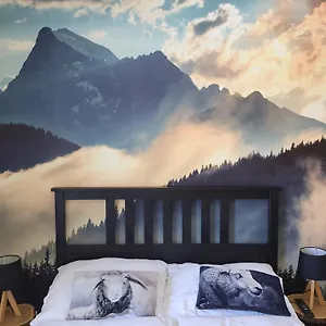 https://apartament-pod-jelonkiem.szklarskaporebahotels.net